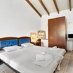 Mezoneta 2 Apartment Nydri (Lefkada)