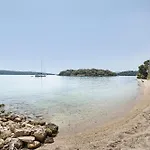 Mezoneta 2 * Nydri (Lefkada)